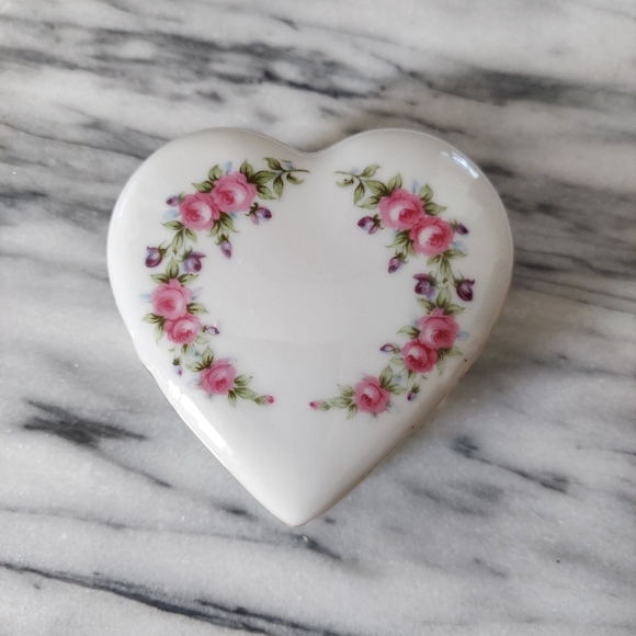 Other - Porcelain Floral Heart Box